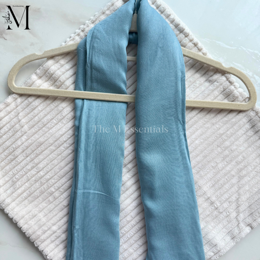 Modal hijab - light blue - 41x79 cm - folded texture closeup - The M Essentials