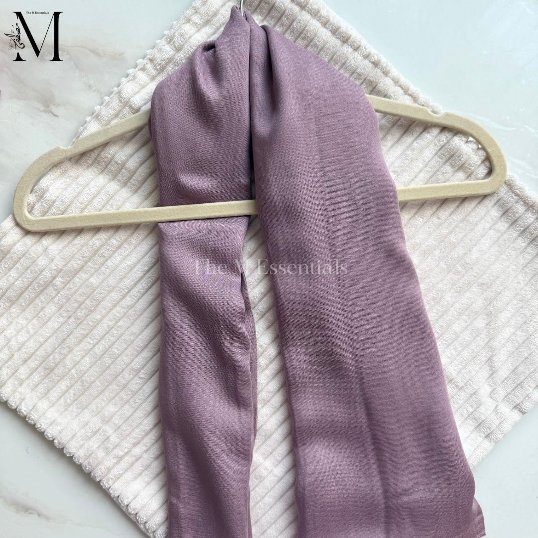 Modal hijab - Rhapsody - 41x79 cm - folded texture closeup - The M Essentials