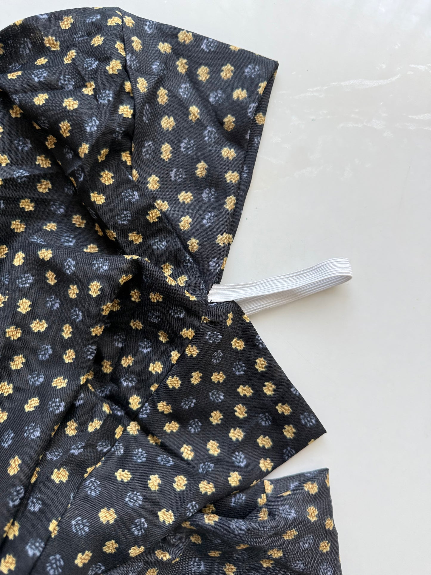 Black Printed Prayer Chaddar Online UAE | Modest & Elegant | The M Essentials