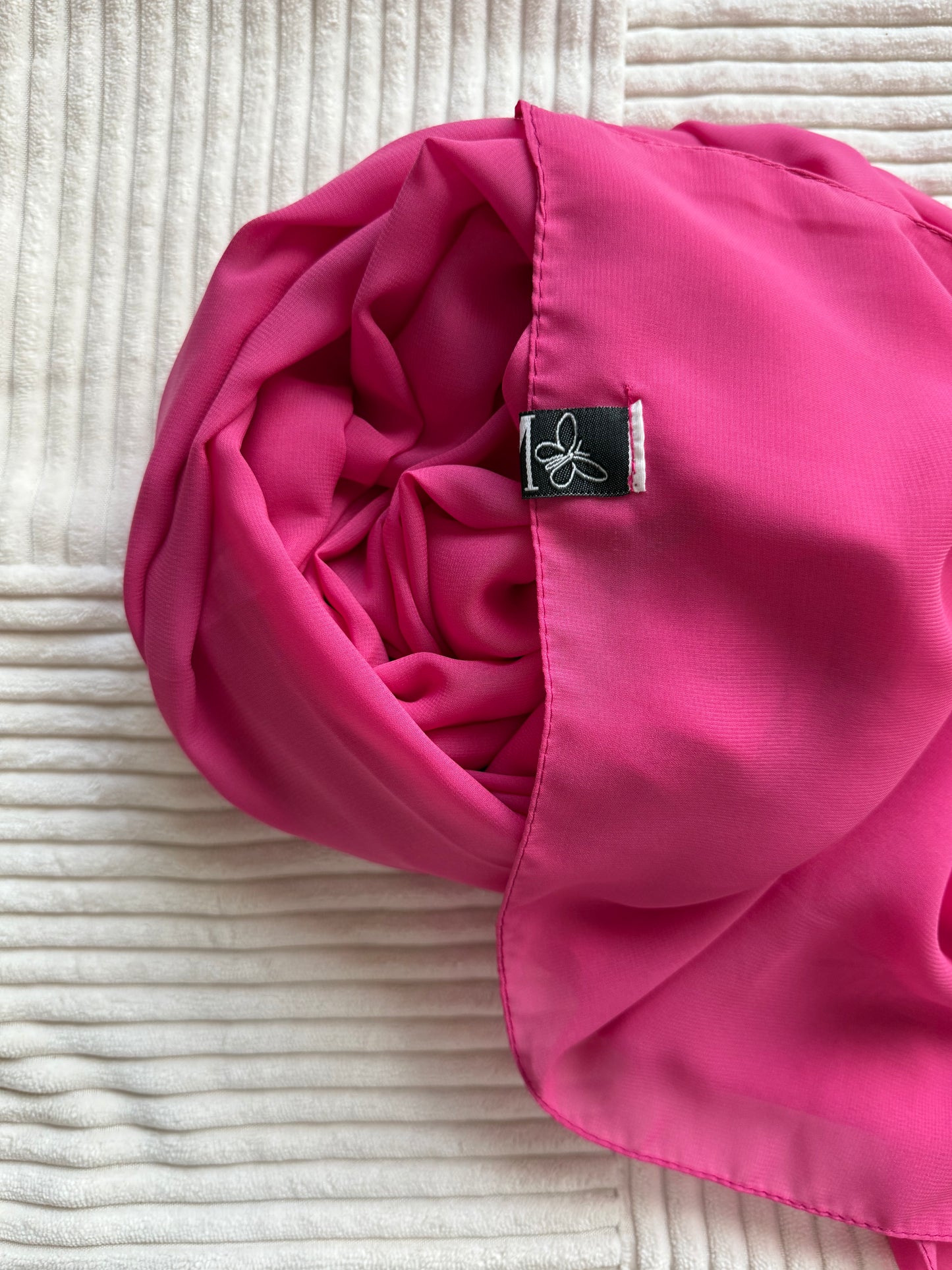Deep Pink Premium Powder Chiffon Hijab – Bold & Feminine | Made in Indonesia